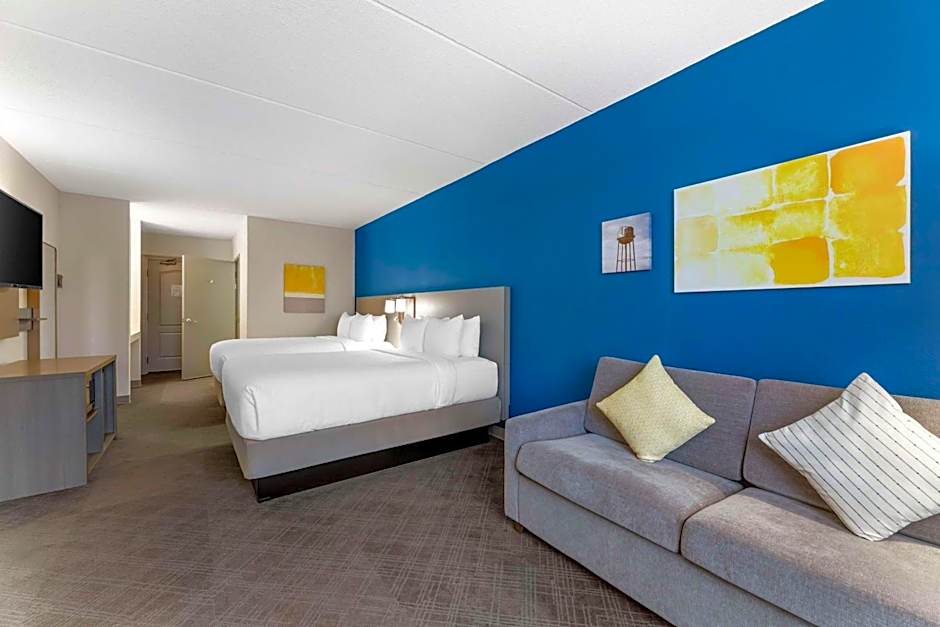 Comfort Inn & Suites Cuyahoga Falls - Akron