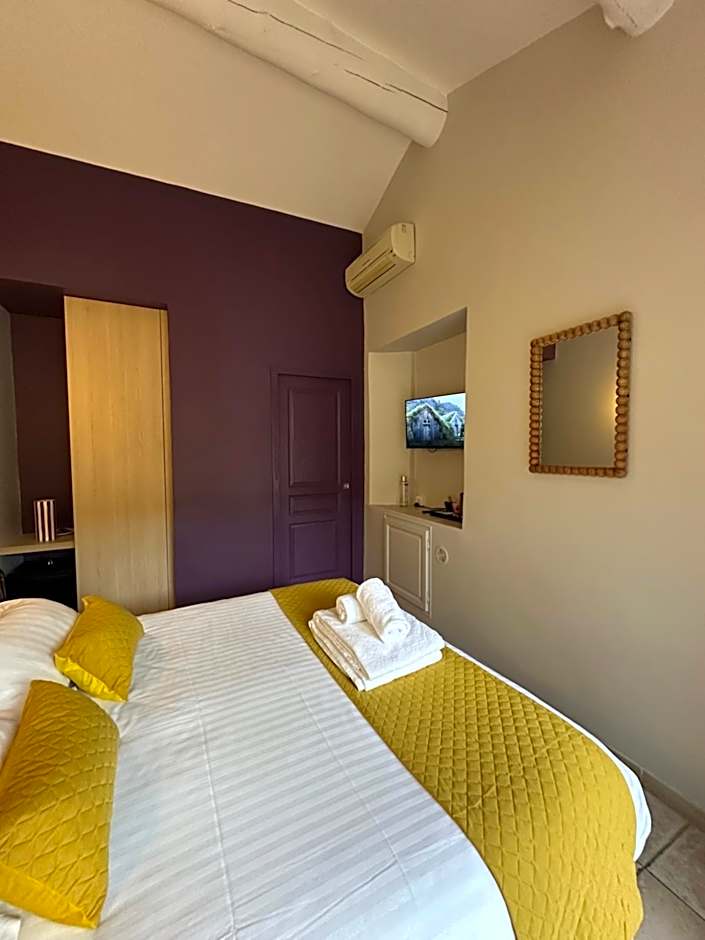 Mas des Romarins, The Originals Relais