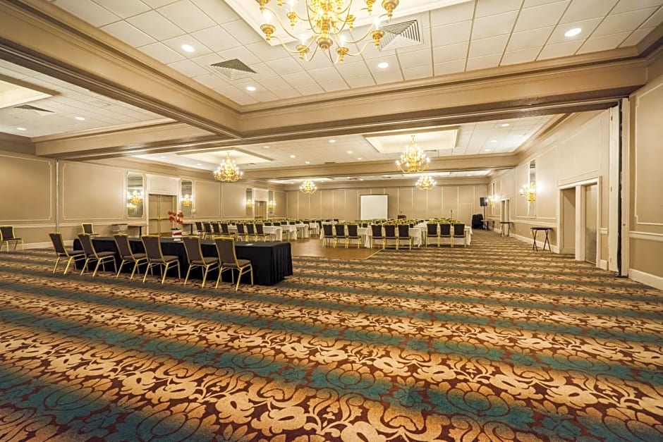 enVision Hotel & Conference Center Mansfield-Foxboro