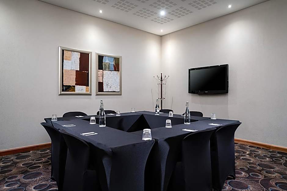 Premier Hotel O.R. Tambo