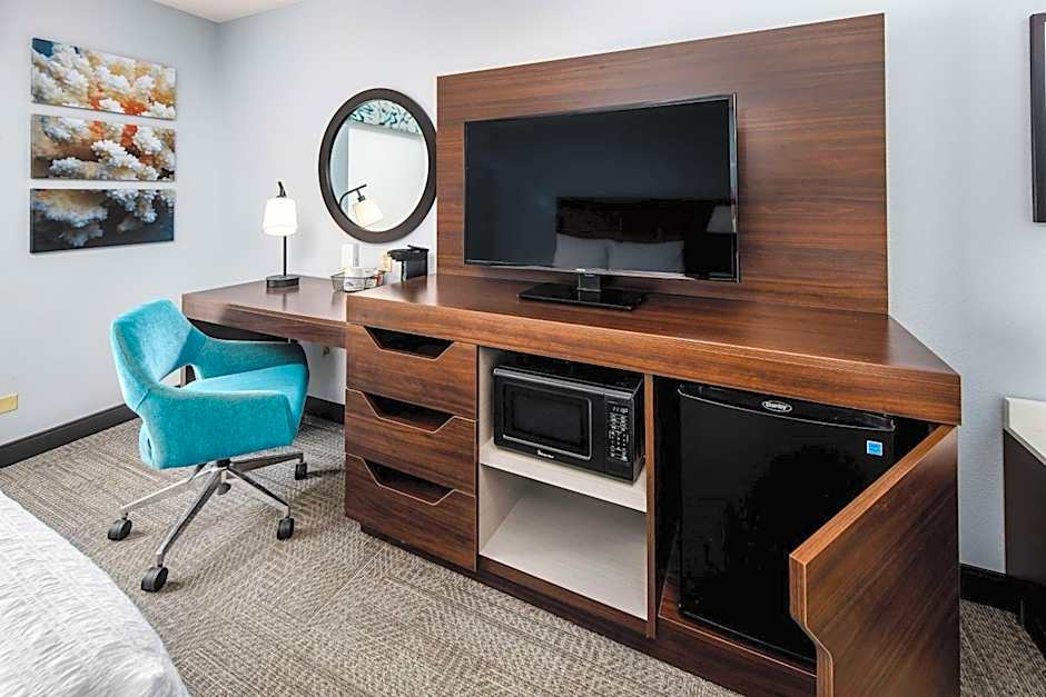 Hampton Inn By Hilton & Suites Navarre