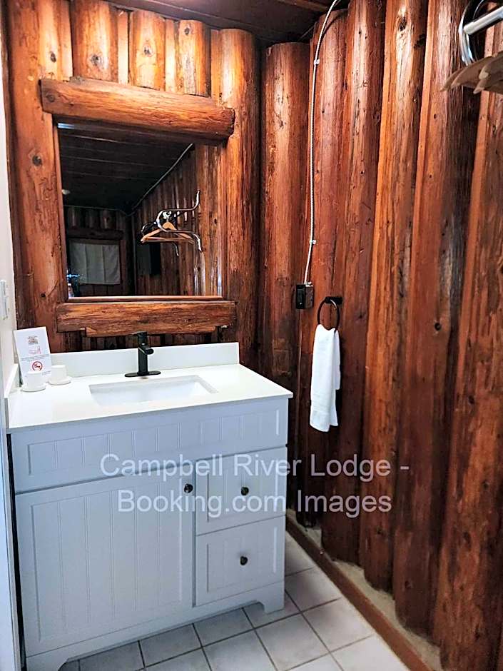 Campbell River Lodge