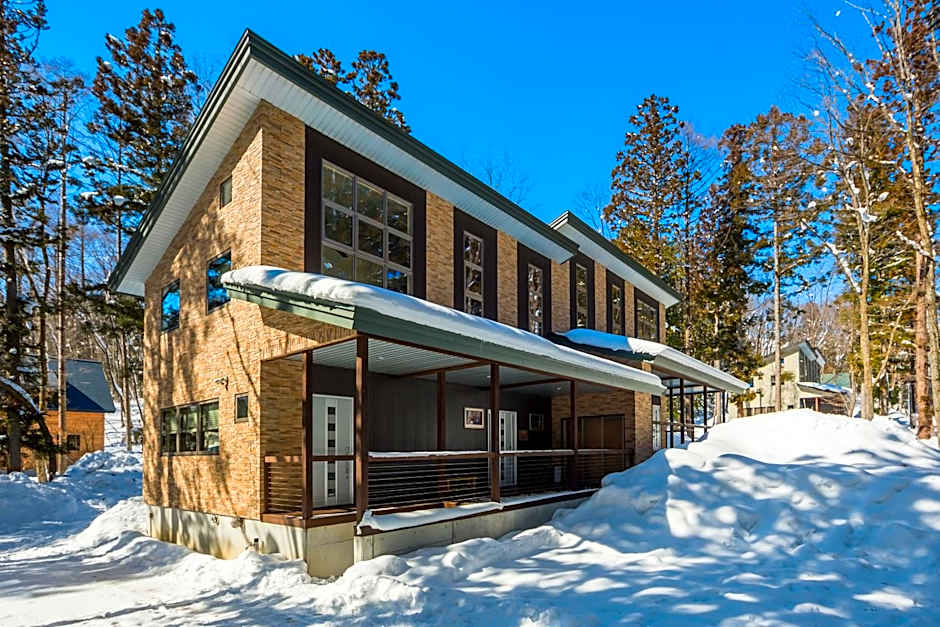 Phoenix Chalets by HHG