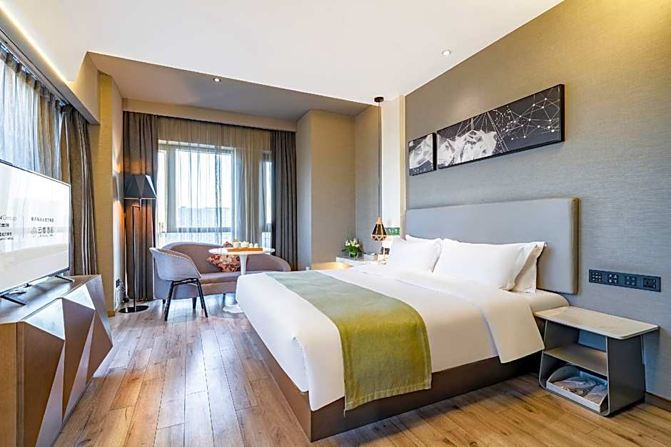 Lereal Inn Ningbo East New City