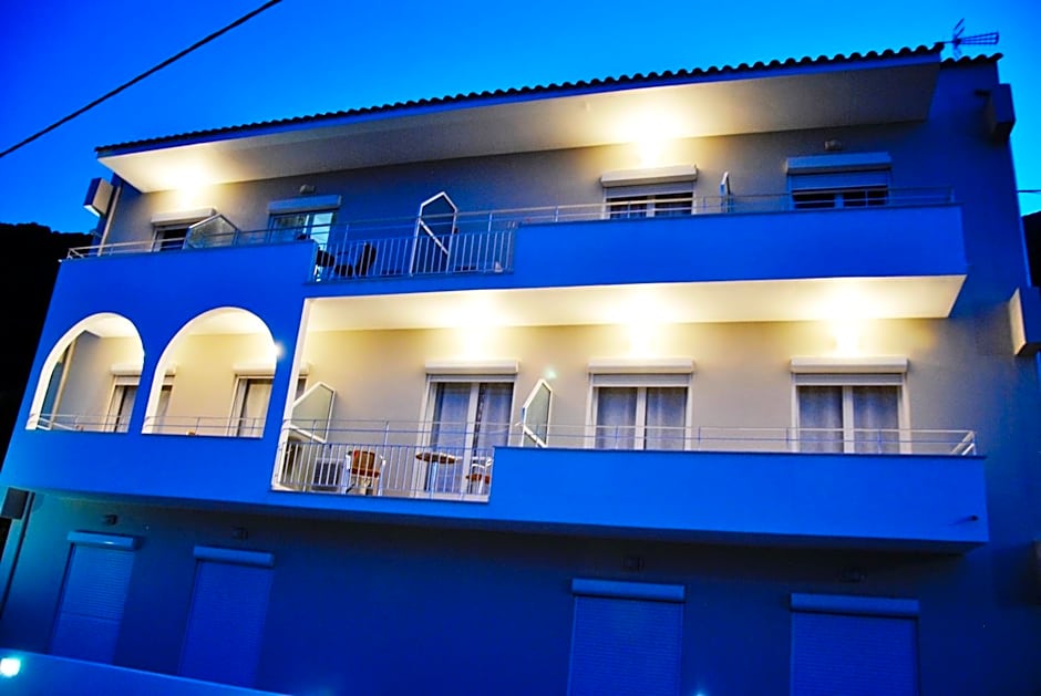 Filoxenia Hotel & Apartments