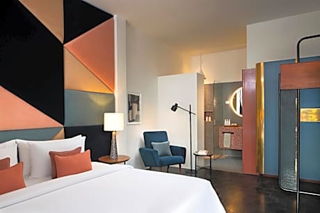 Deluxe Double or Twin Room with Pool View