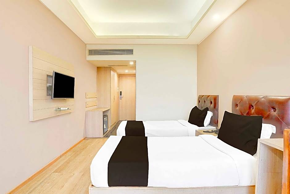 Palette Hotel Nisarga by CheckIn, Bhopal
