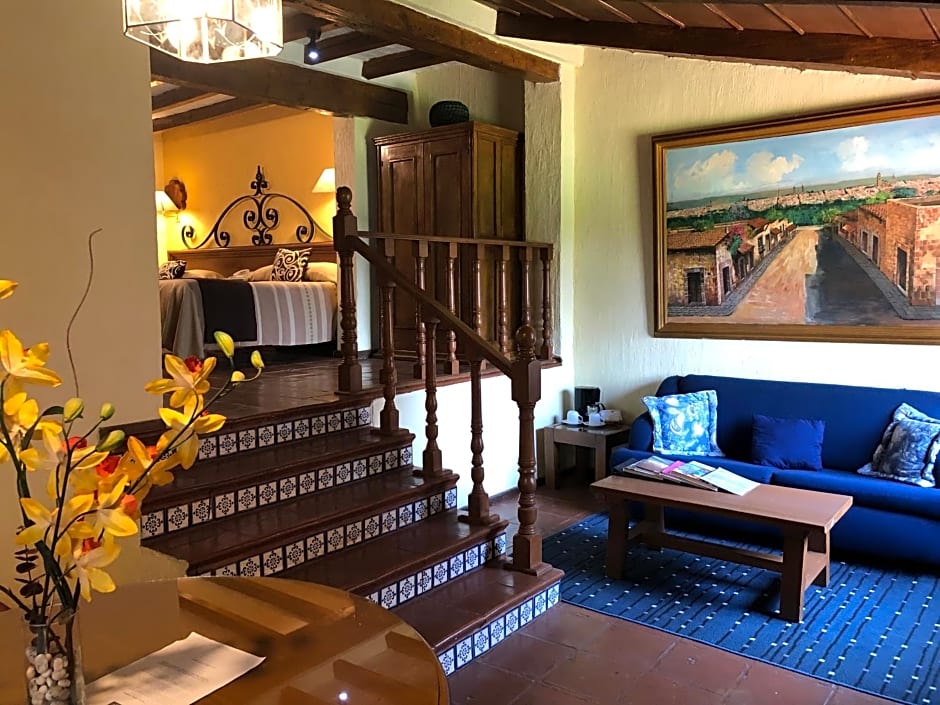 Villa San Jose Hotel & Suites