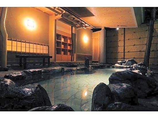 Hanare No Yado Yomogino