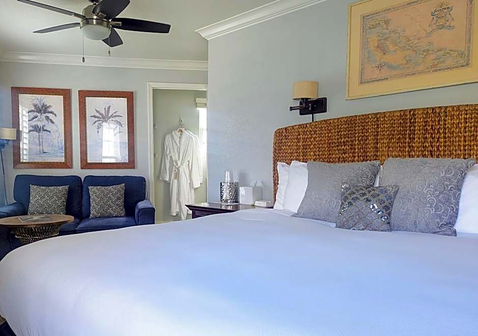 Capitola Hotel