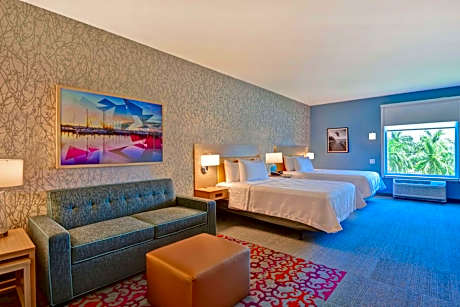 Queen Studio with Two Queen Beds - Non-Smoking