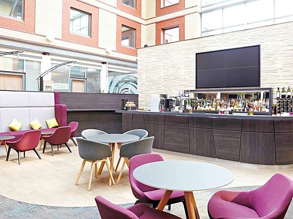 Novotel London Heathrow Airport M4 Jct. 4