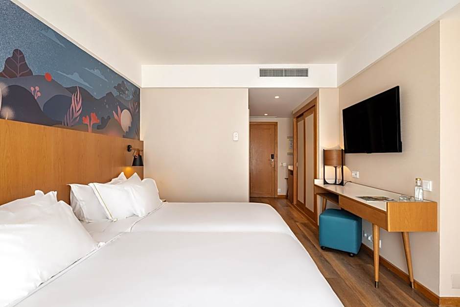 Onyria Quinta da Marinha Hotel