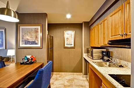 1Kg Mobility/Hearing Access Ri Shw Studio Nsm