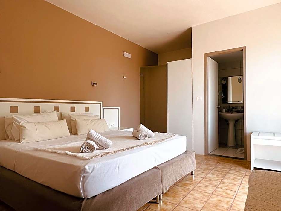 Maistrali Hotel & Restaurant