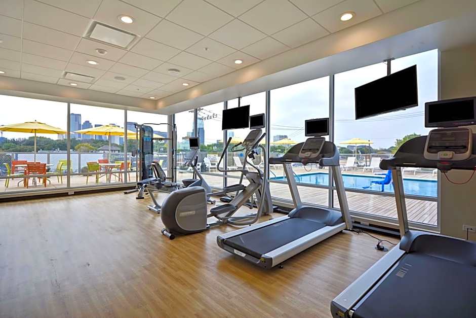 Home2 Suites by Hilton Dallas Downtown at Baylor Scott & White