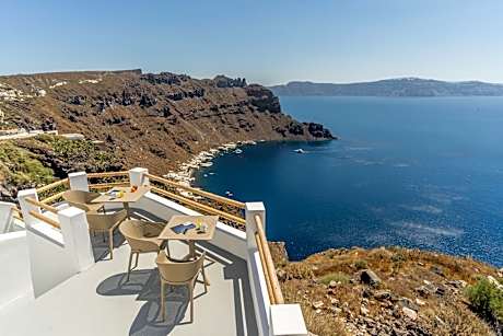 Evanthia Best View Thirassia Island Hotel