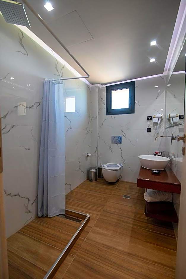 Aianteion Bay Luxury Hotel & Suites