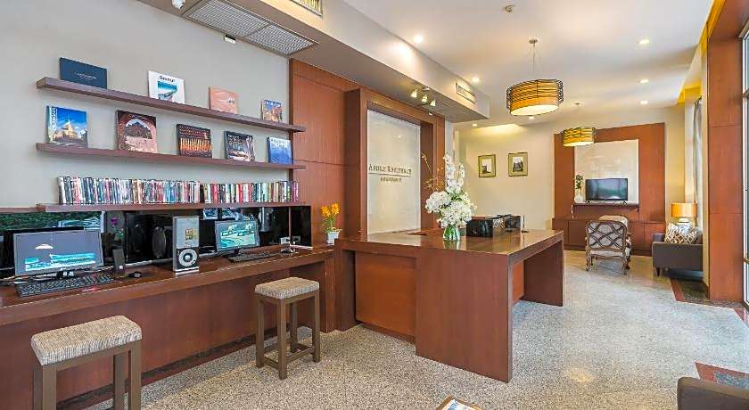 Asoke Residence Sukhumvit by UHG