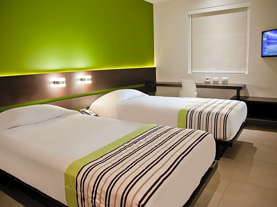 City Express Junior by Marriott Puebla FINSA