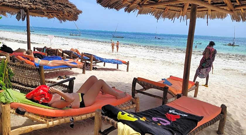 Sipano Beach Lodge