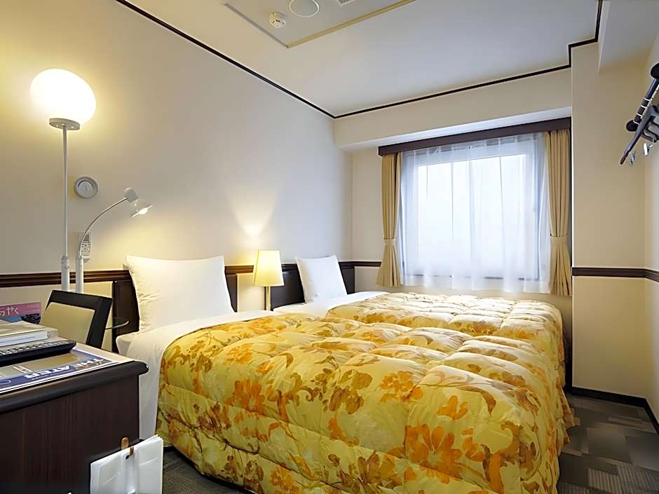 Toyoko Inn Hon-atsugi-eki Minami-guchi