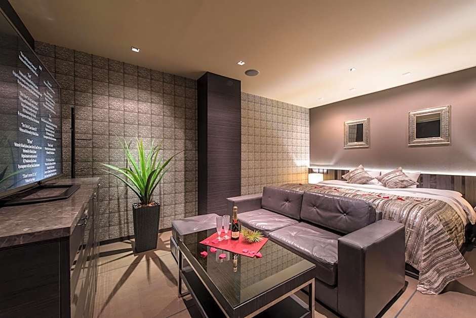 Hotel Lotus Iwatsuki (Adult Only)