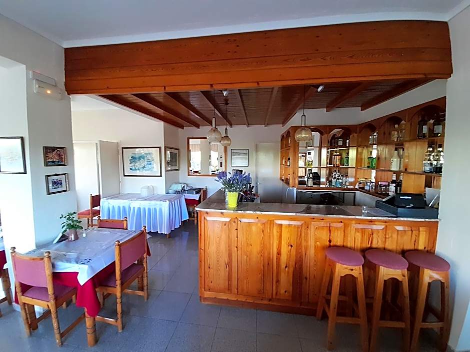 Phaethon Hotel