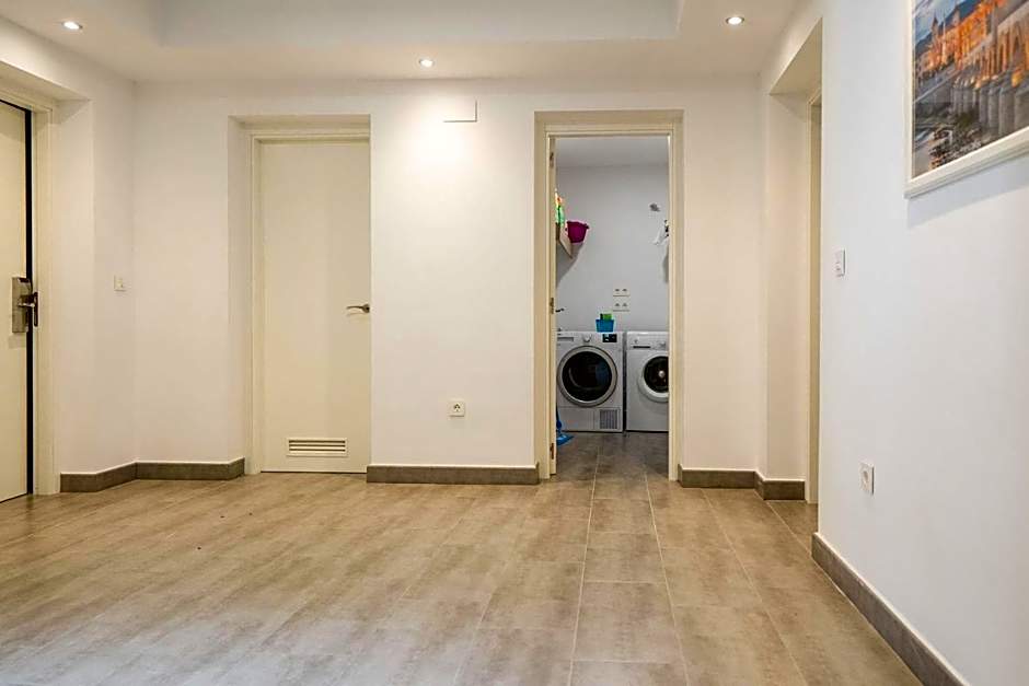 Apartamentos La Laguna