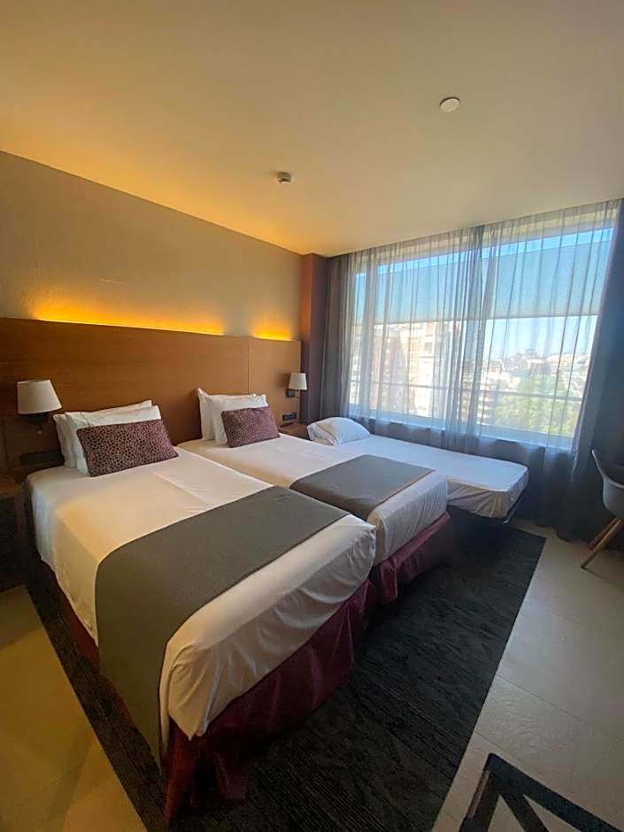 Badalona Tower Hotel