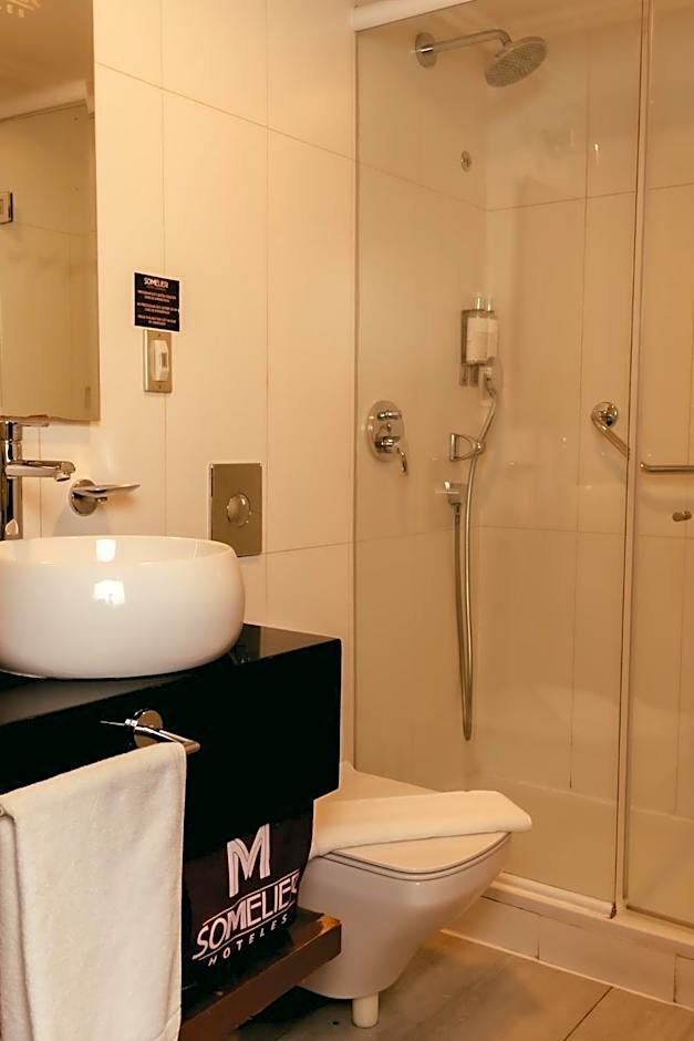 Hotel Sommelier Agustinas