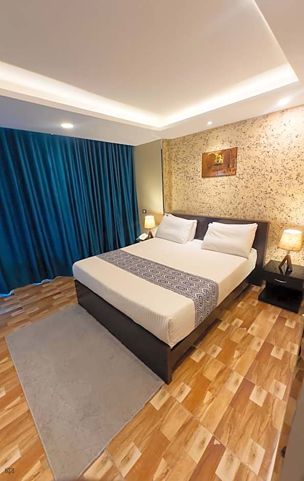 Turquoise Pyramids & Grand Egyptian museum view Hotel