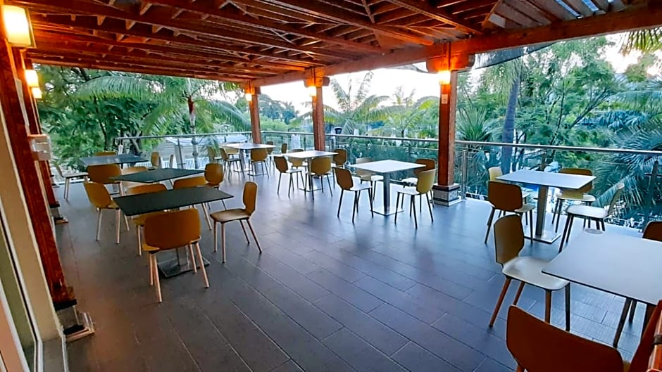 Holiday Inn Express & Suites Cuernavaca By IHG