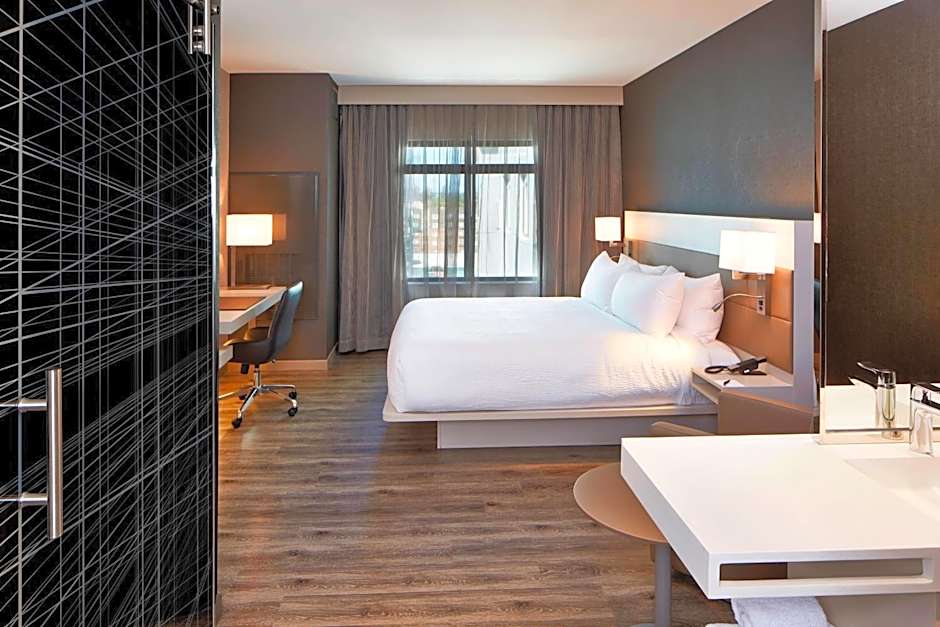 AC Hotel by Marriott Seattle Bellevue/Downtown