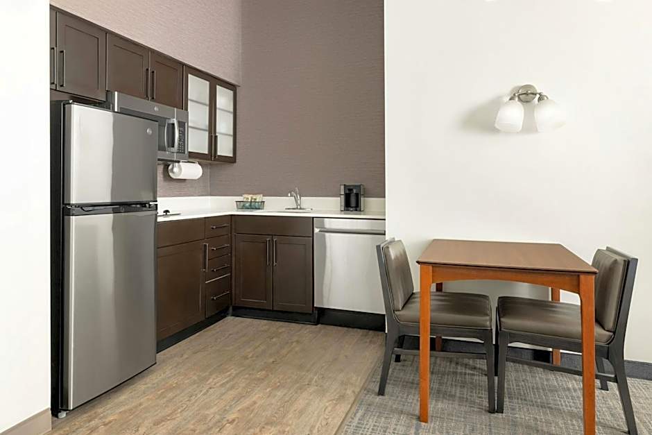 Residence Inn by Marriott Des Moines West at Jordan Creek Town Center