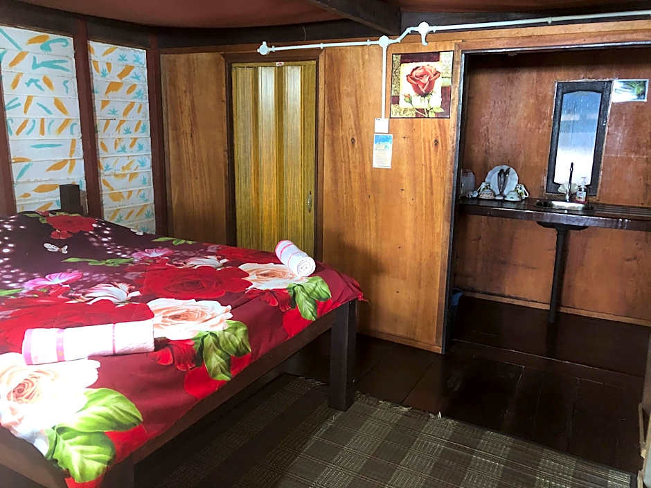 Photo 1 of 4 of Chalet