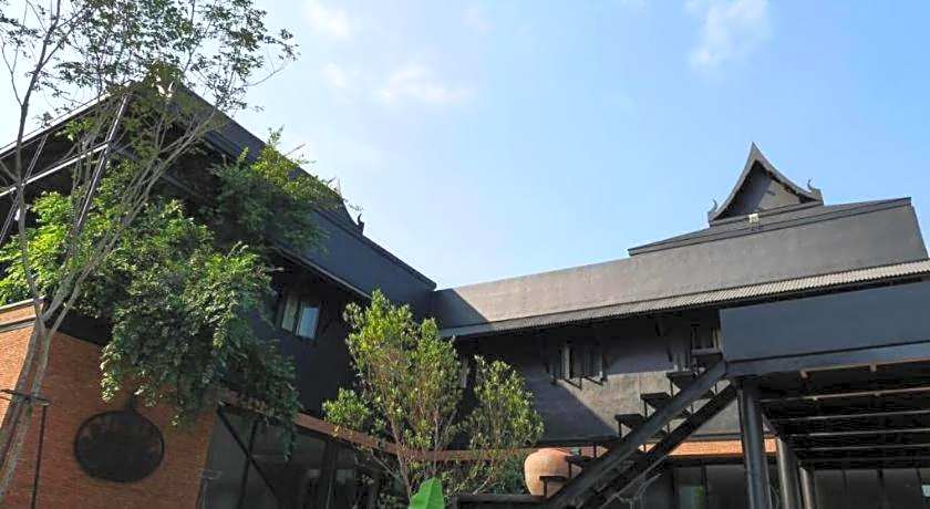 Silp-Pa Phra Nakhon Si Ayutthaya Hotel