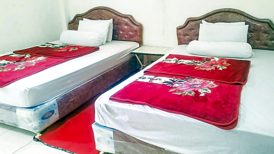 Villa Al Barokah Syariah Family Mitra RedDoorz near Sarangan Lake