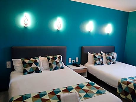 Quadruple Room with Air Conditioning