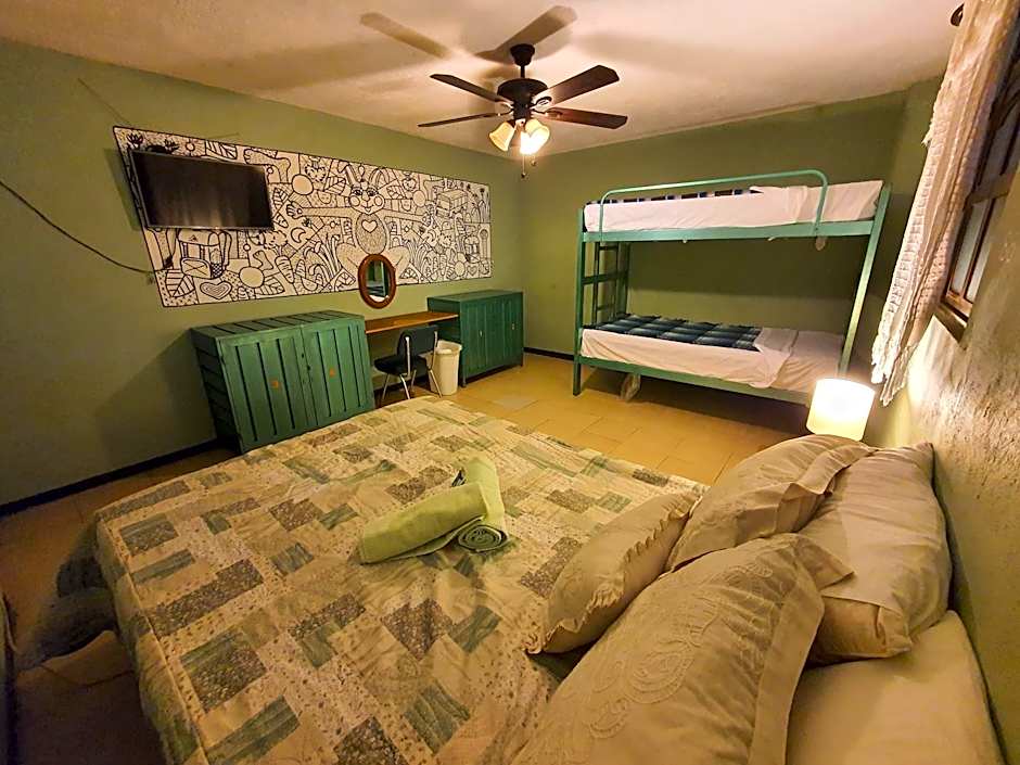 Hierba De Conejo Hostel