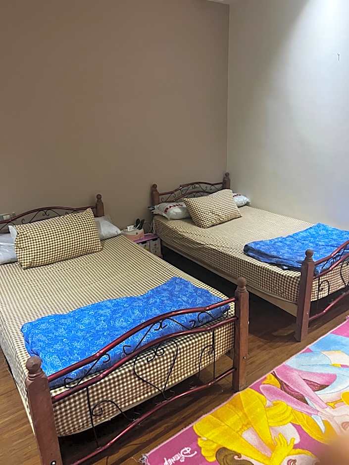 Super luxury flat near airport شقة سكنية قمة الفخامة والاتساع بقرب المولات التجارية و المطار