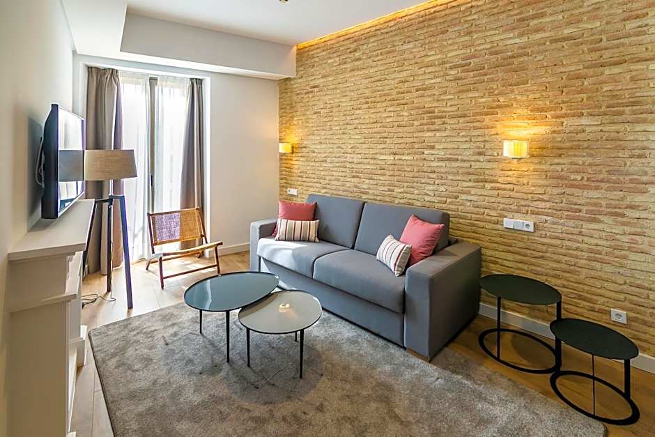 Aquitania Home Suites