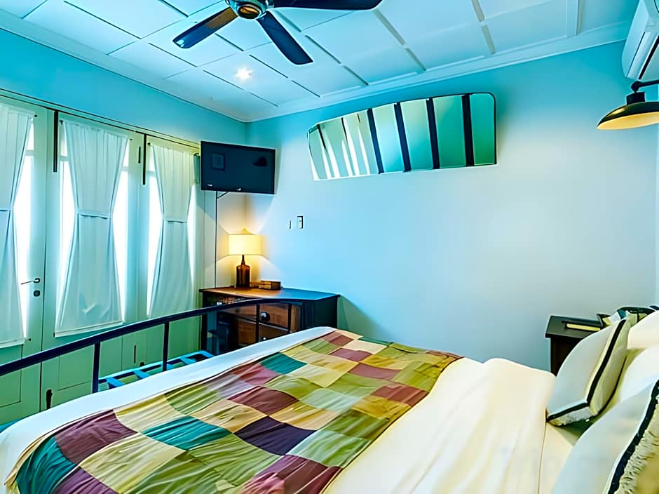 Brown Feather Hotel