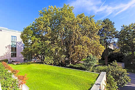 Junior Suite with ETAGE7 Access