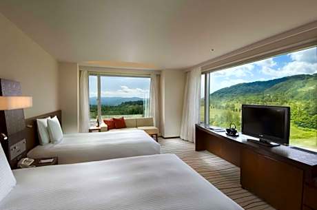 Twin Deluxe Panorama Room