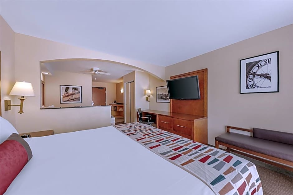 Best Western Alamo Suites