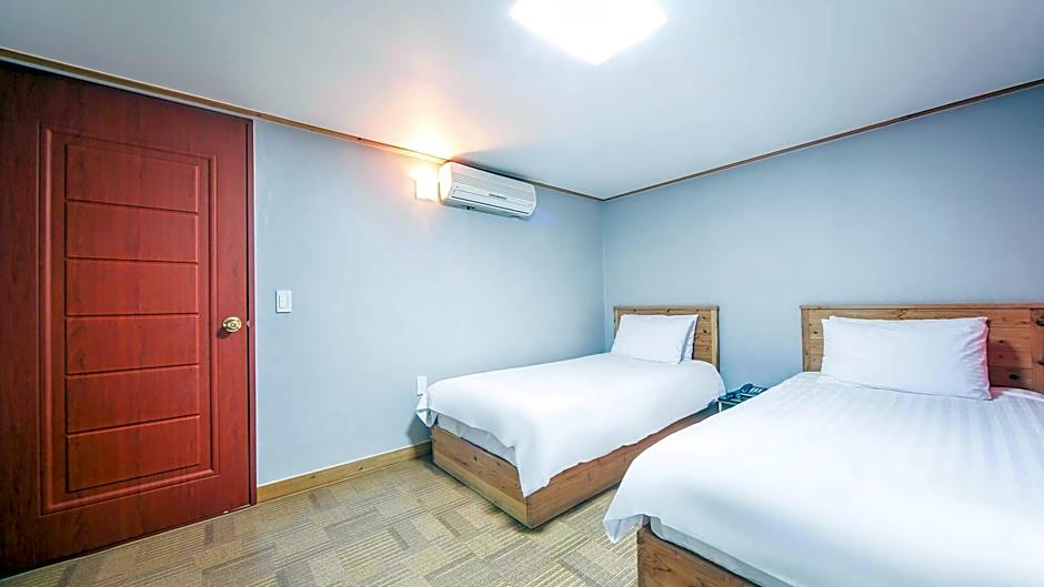 Hotel G