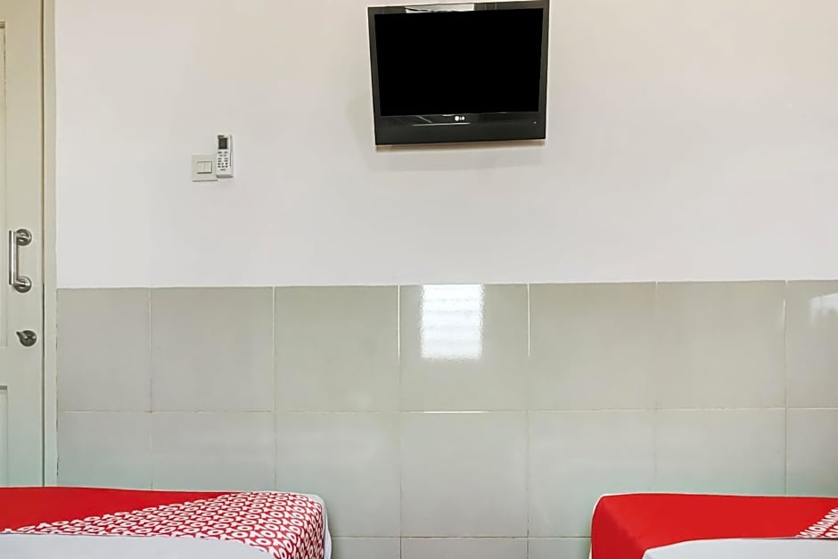 OYO 91316 Hh Guest House Makassar
