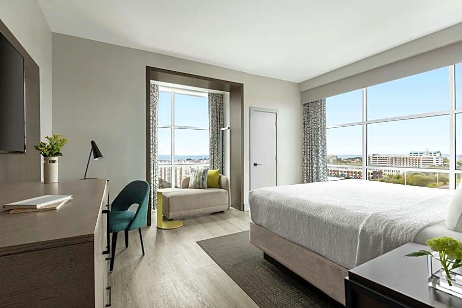 Hotel Alba Tampa, Tapestry Collection By Hilton