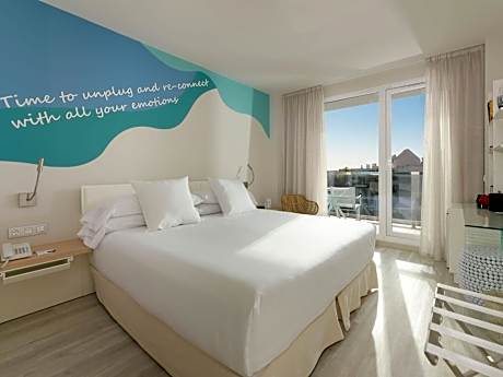 Double or Twin Room I was Here